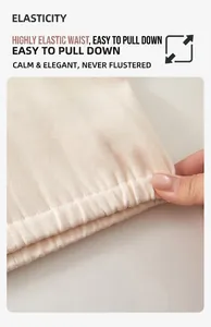 Gros plan détaillé de la taille élastique douce des vêtements en coton pour bébé