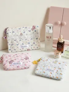 Borsa Trucco Trapuntata Orso Floreale In Cotone Astuccio Cosmetico In PVC Poliestere Portamonete Carino Donne Ragazze