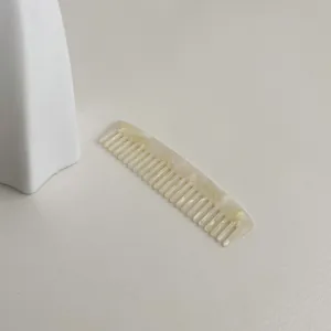 Mini cream marble acetate wide-tooth hair comb, portable and anti-static styling tool
