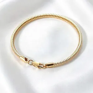 Bracelet Chaîne Serpent Acier Inoxydable Texture Carrée Poli Haute Brillance Fermoir Mousqueton Bijou Minimaliste Hommes Femmes