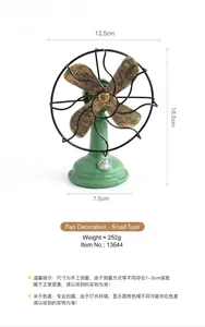 Gedetailleerd overzicht van vintage groene hars ventilator ornament met afmetingen