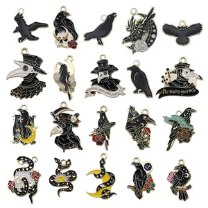 Breloques en émail gothiques pour Halloween avec corbeaux serpents et médecins de peste DIY