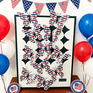 Vue détaillée de 12 autocollants papillon 3D patriotiques pour le Jour de l'Indépendance