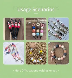 Ποικιλία χειροτεχνιών DIY με χάντρες σιλικόνης, όπως στυλό, μπρελόκ και κορδόνια