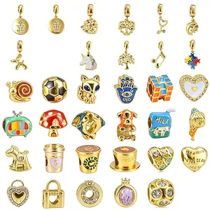 Cuentas de Amuletos DIY de Acero Inoxidable para Pulseras Corazón Flor Trébol de Cuatro Hojas Esmalte Diamantes de Imitación Accesorios