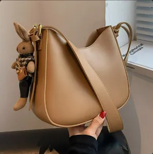 Women Vintage PU Leather Half Moon Hobo Bag Large Capacity Crossbody Shoulder Bag With Rabbit Charm For Daily Minimalist Tote