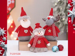 Trio di bambole natalizie in maglia fatte a mano con Babbo Natale, pupazzo di neve e renna