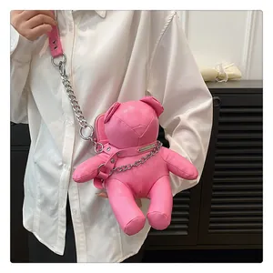 Einzigartige rosa Teddybär Umhängetasche mit stilvoller Silberkette und Leder-Details