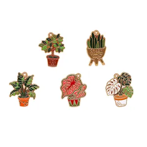 Lot de 5 breloques de plantes en émail pour la fabrication de bijoux DIY et bricolage.
