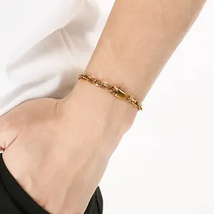 Vergoldetes Herrenarmband aus Edelstahl mit minimalistischem Lippendesign-Gliedern