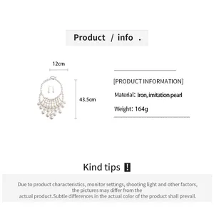 Spécifications détaillées du parure collier et boucles d'oreilles en perles vintage.