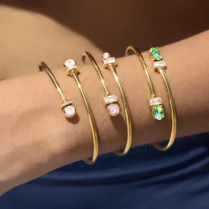 Eleganter Edelstahl 18K Vergoldeter Zirkonia Armreif Flexibles Offenes Federwendel Armband Für Damen Mode Schmuck Geschenk