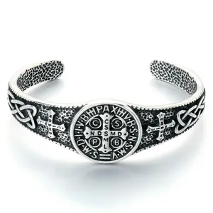 Vintage Viking Keltische knoop roestvrijstalen armband voor heren met Sint-Benedictus medaille