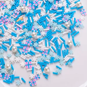 Décorations en pâte polymère bleu et blanc avec flocons de neige et fausses perles