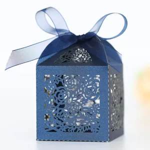 Lasergeschnitten Rosenblume Hochzeit Gastgeschenkbox Mit Band Elegante Hohle Papier Süßigkeiten Geschenkverpackung Box Für Heiratsfeier