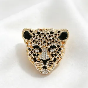 Broche tête de léopard en or vintage avec strass étincelants pour tous accessoires