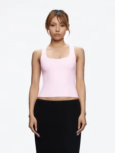 Slim-fit quick-dry sports tank top in soft pink color for women's daily fitness