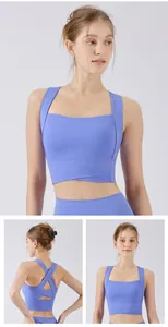 Viste dettagliate del reggiseno sportivo con incrocio sulla schiena e spalline larghe