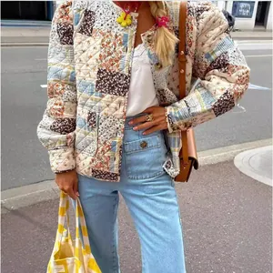 Vintage floral patchwork quilted jacket for women with colorful bohemian street style print
