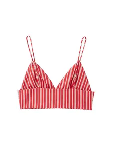 Haut de camisole court à rayures verticales rouges et blanches avec fines bretelles spaghetti