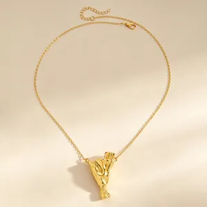 Collana con pendente a forma di bouquet dorato per piccole composizioni floreali