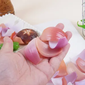 Realistic artificial onion slices model for play kitchen toy food display props