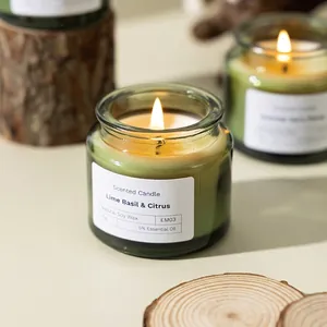 Candela Profumata in Cera di Soia Naturale in Barattolo di Vetro Verde Con Tappo di Sughero Candela per Aromaterapia Per Decorazioni Domestiche Regalo