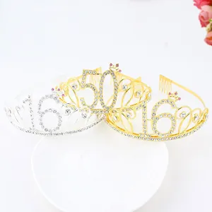 Élégante couronne d'anniversaire à strass pour célébrations et fêtes de filles