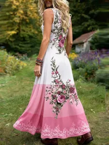 Vue arrière détaillée d'une robe maxi fleurie sans manches en rose et blanc