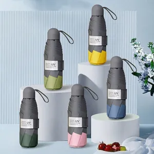Tragbare Mini 5-fach Taschenschirme mit UV-Schutz und schwarzer Beschichtung UPF50+