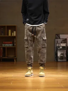 Pantalon cargo camouflage classique pour homme avec plusieurs poches et style urbain américain