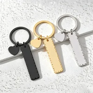 Minimalistischer Edelstahl Schlüsselanhänger Gehämmert Rechteck Mit Herz Anhänger DIY Gravierbar Blanko Metall Schlüsselring Geschenk