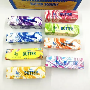Nahaufnahme von bunten, langsam aufsteigenden Butter-Squishys mit tollem Marmormuster