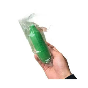 Realistisches grünes Gurken-Squishy-Spielzeug zum Stressabbau im Büro und Alltag