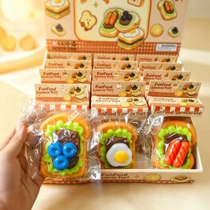 Jouet Squishy Pain Toast Simulation TPR Rebond Lent Jouet Anti-Stress Décoration de Bureau Cadeau pour Adultes Enfants