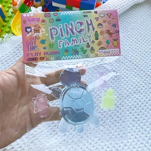 Buntes Set aus transparenten Schildkröten-Quetschspielzeugen für Kinder zum Stressabbau