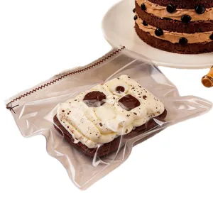 Realistisches Schokoladenkuchen-Silikon-Quetschspielzeug im Vakuumbeutel zum Stressabbau