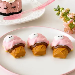 Jouet Squishy Cupcake Glace Ours Mignon en Silicone de Qualité Alimentaire à Rebond Lent Jouet Anti-stress pour Décoration de Bureau