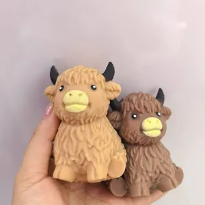 Giocattoli antistress Highland Cow Squishy in materiale TPR marrone chiaro e marrone