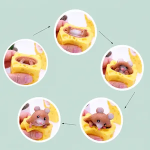 Jouet anti-stress créatif en forme de fromage et souris pour se détendre au bureau