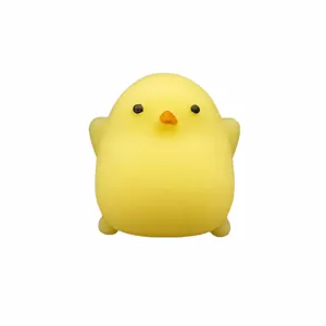 Lindo juguete blandito con forma de pollito amarillo para aliviar el estrés y jugar