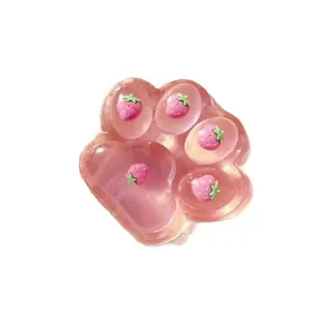 Roze kattenpoot squishy speelgoed met aardbeien, slow rebound stressverlichtend speelgoed