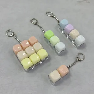 Hars Macaron Snoepkleur Spiegel Fidget Button Toy Sleutelhanger Voor Stressverlichting Schattige Gladde Kunststof Sleutelhanger Hanger Cadeau
