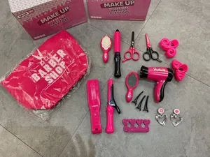 Komplettes Kinder Spielzeug Hairstyling Set mit rosa Fön und Friseurzubehör