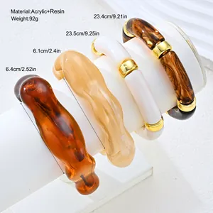 Detailed view of irregular acrylic resin bracelet set with size and weight specs