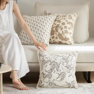 Nordic cream style sofa pillow cover with elegant paisley and floral jacquard patterns