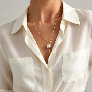 Elegante gouden roestvrijstalen verstelbare ketting met witte parelhanger dames