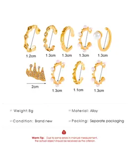 Detailed dimensions of gold alloy C-shaped ear cuff set with pearls and rhinestones
