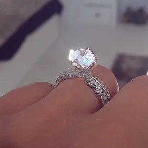 Vintage Luxurious Copper Rhinestone Engagement Ring For Women Round Brilliant Cut Full Diamond Anniversary Finger Ring
