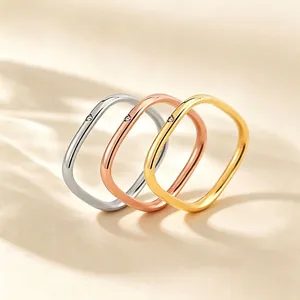 Minimalistischer Edelstahl Quadrat Ring Damen Zirkonia Gold Roségold Silber Geometrischer Schmuck Armreif